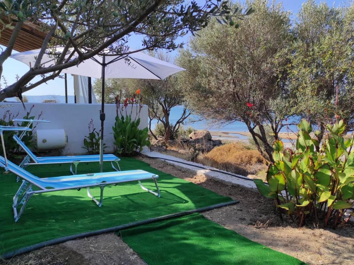 "Koukmos Beach" Greenspace Living - Private Sandy Beach Parakoila Bagian luar foto
