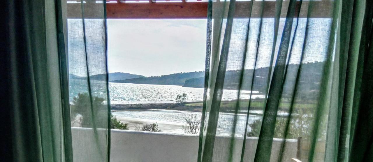"Koukmos Beach" Greenspace Living - Private Sandy Beach Parakoila Bagian luar foto