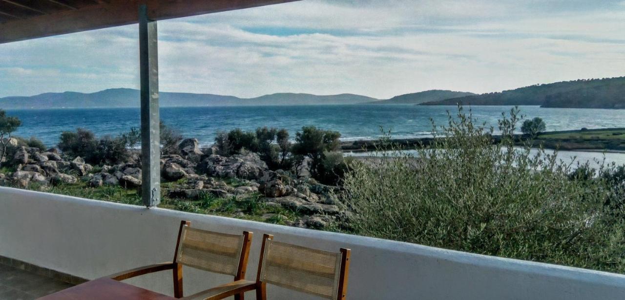 "Koukmos Beach" Greenspace Living - Private Sandy Beach Parakoila Bagian luar foto