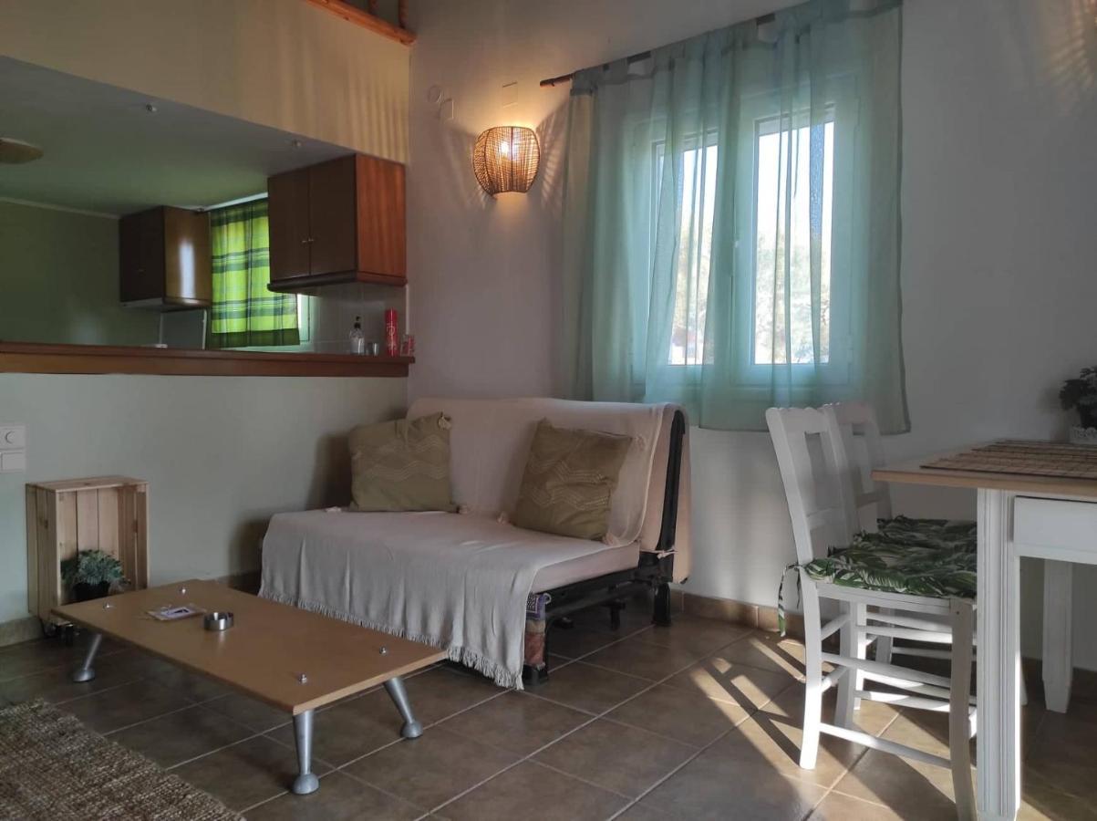 "Koukmos Beach" Greenspace Living - Private Sandy Beach Parakoila Bagian luar foto